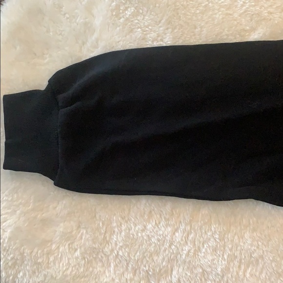 Zara sweater - Picture 2 of 3